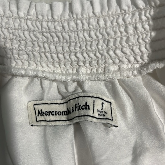 Abercrombie & Fitch white eyelet romper - Picture 7 of 13